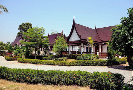 For Sale Hotel 6,400 sqm in Klaeng, Rayong, Thailand
