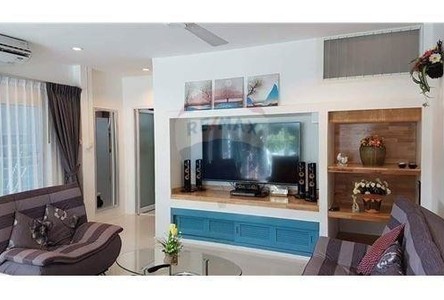 For Sale 3 Beds Townhouse in Mueang Krabi, Krabi, Thailand